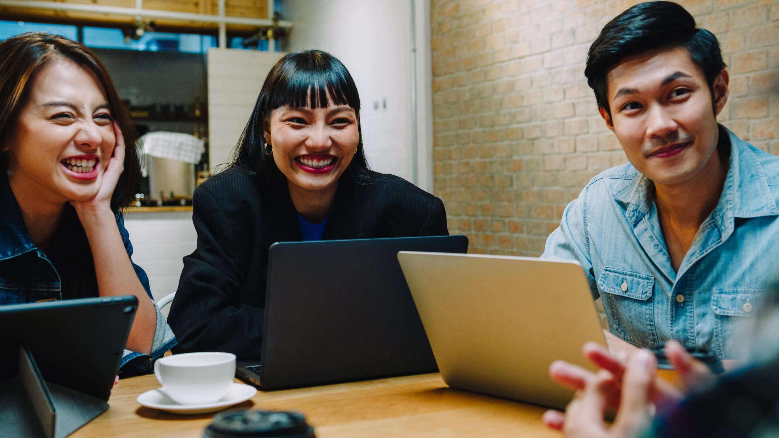 Laven Internet Cafe Paving the Way for a Connected Future Image